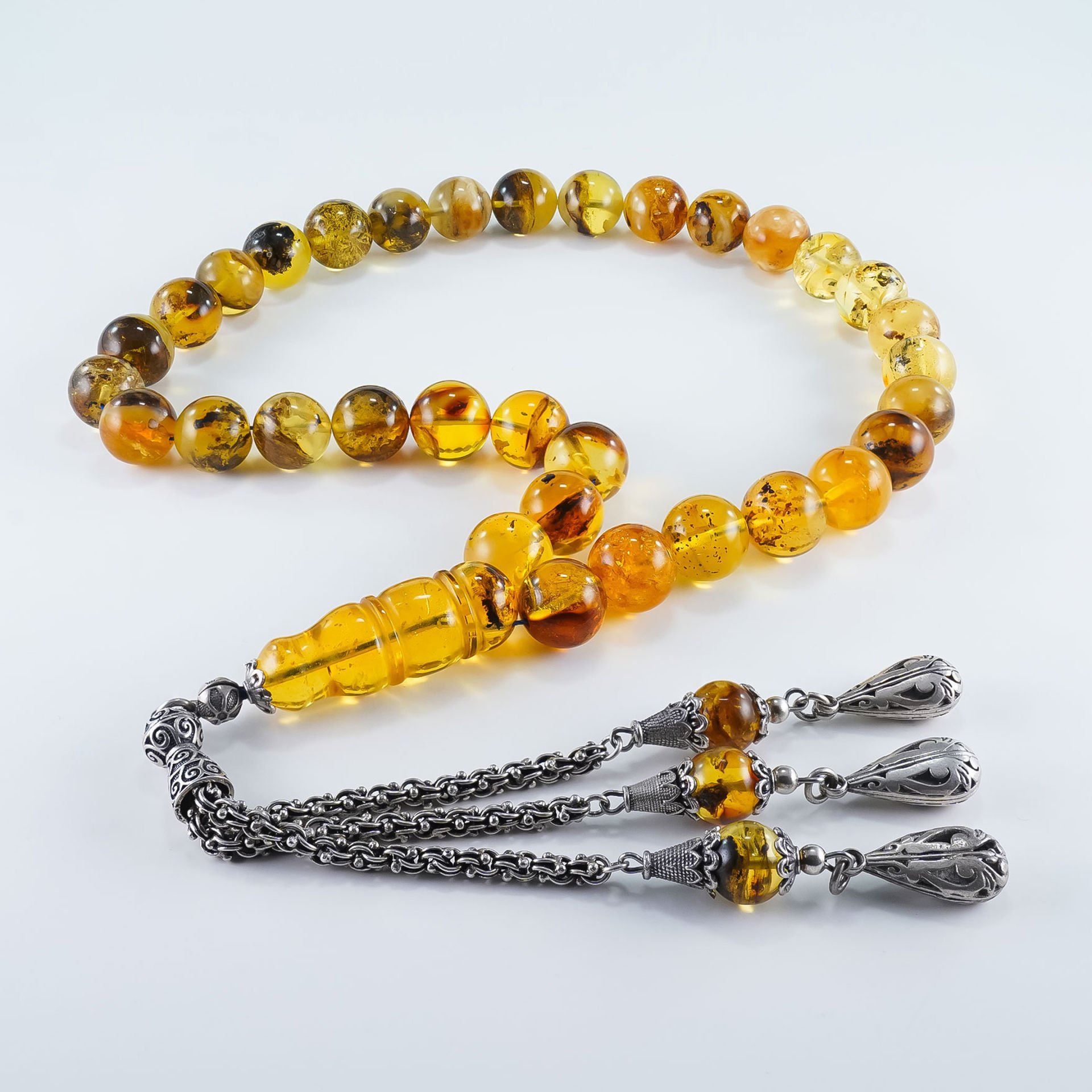 Gümüş Püsküllü Litvanya Damla Kehribar