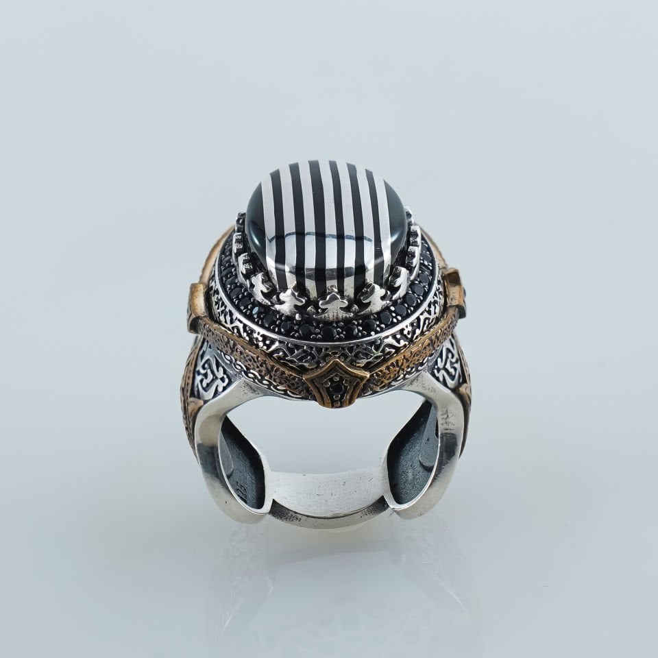 Siyah Beyaz Akik Taşlı Ayyıldız Motifli 925 Ayar Gümüş Erkek Yüzük