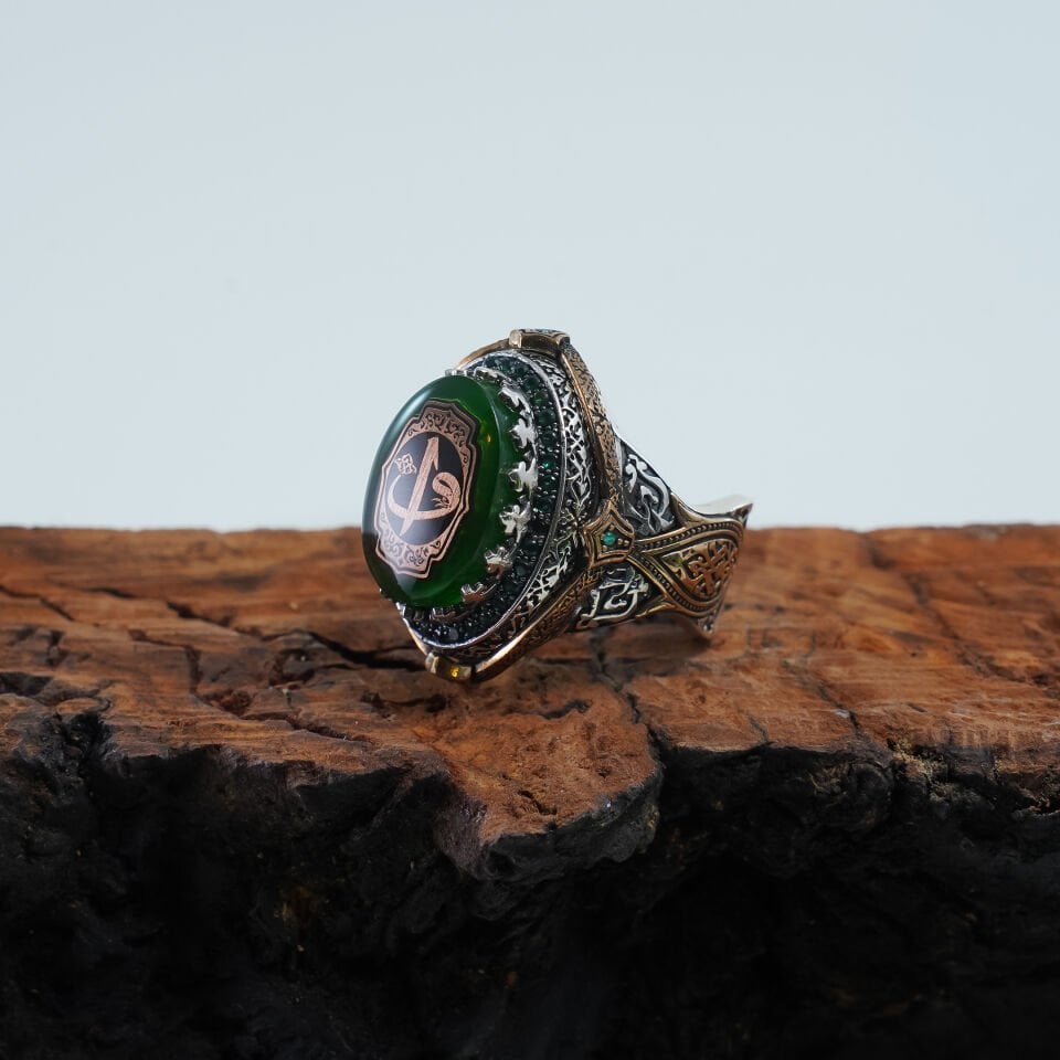 Özel Tasarım Yeşil Akik Taşlı 925 Ayar Gümüş Erkek Yüzük