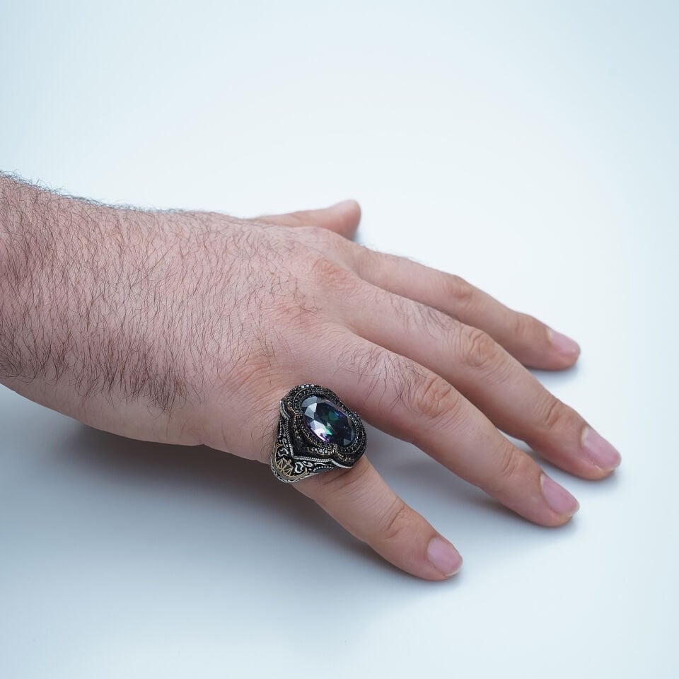 Mistik Topaz ve Adalet Terazisi Motifli 925 Ayar Gümüş Erkek Yüzük