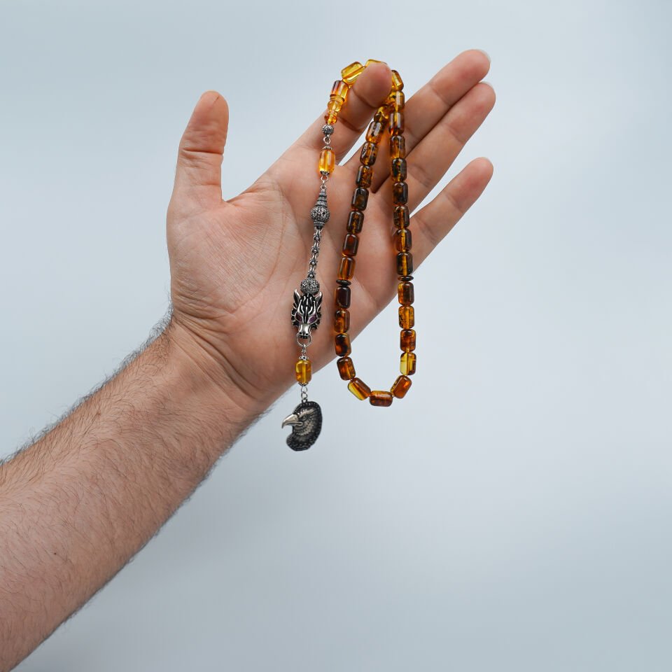 Gümüş Kurt ve Kartal Figürlü Fosilli Damla Kehribar Tesbih