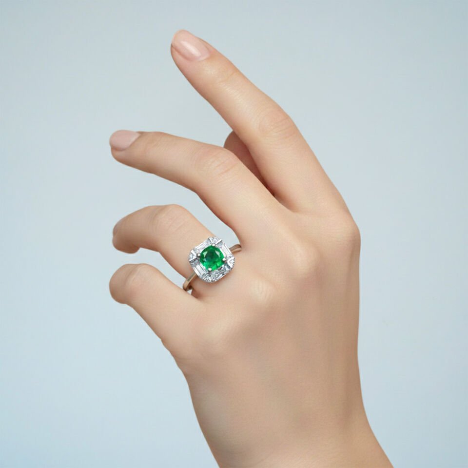 Vintage Zümrüt Yeşili Zirkon Baget Taşlı Kadın Gümüş Yüzük