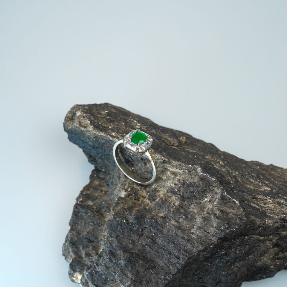 Vintage Zümrüt Yeşili Zirkon Baget Taşlı Kadın Gümüş Yüzük