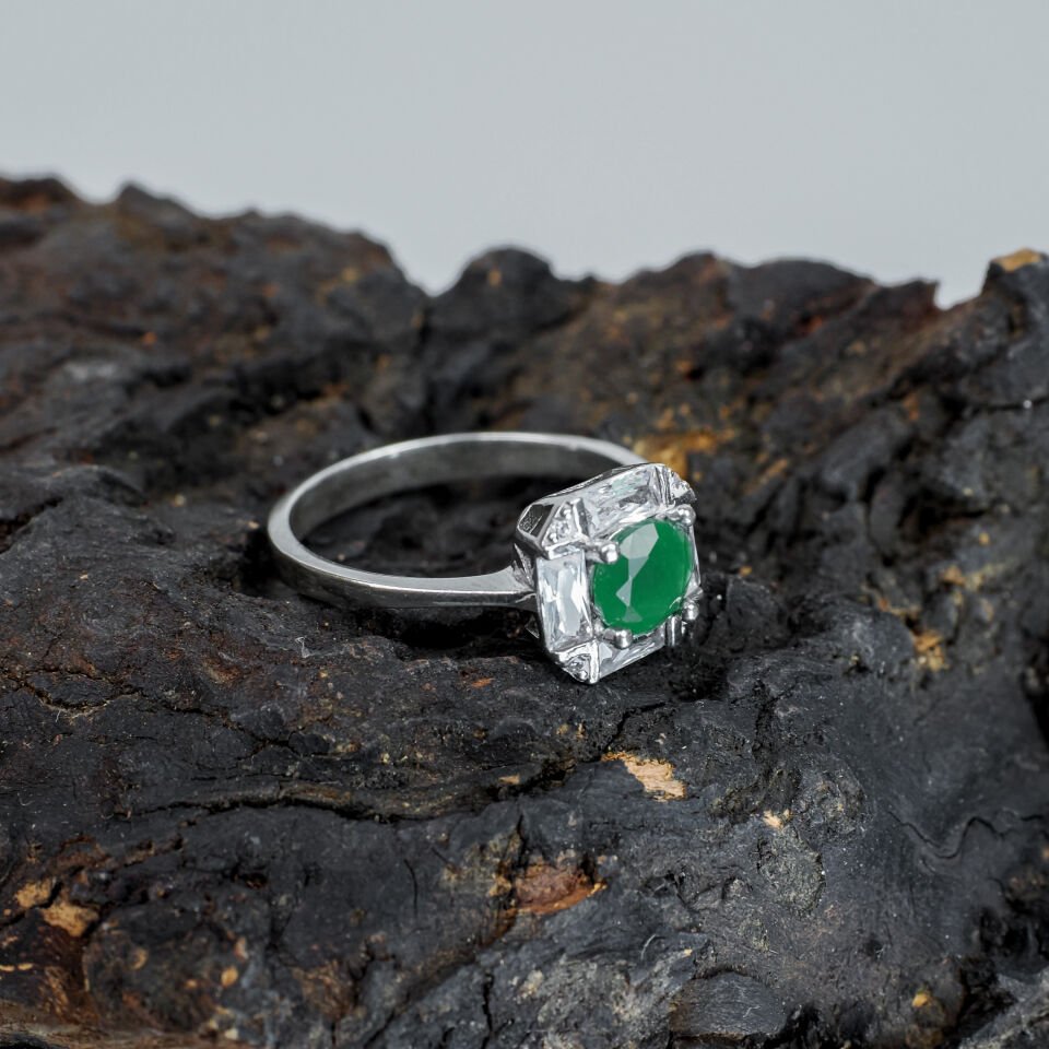 Vintage Zümrüt Yeşili Zirkon Baget Taşlı Kadın Gümüş Yüzük