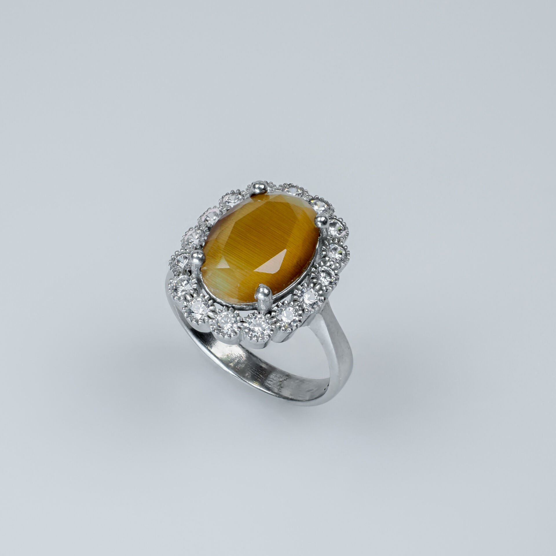 Vintage Kehribar Görünümlü Cat's Eye Efektli Gümüş Kadın Yüzük