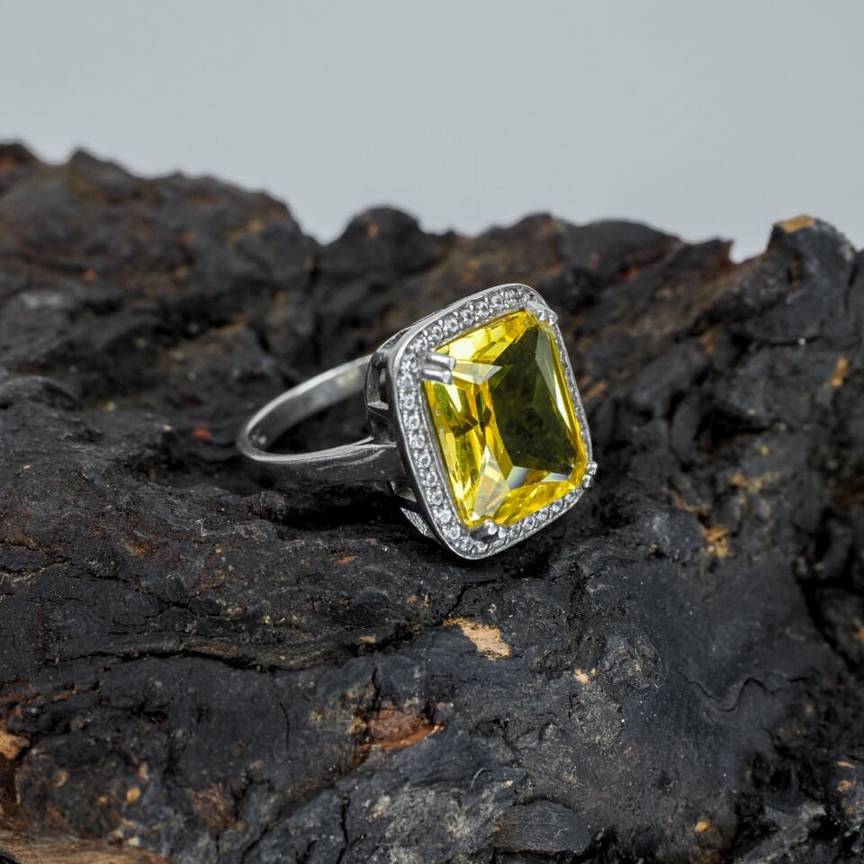 Sarı Sitrin Taşlı Zirkon İşlemeli 925 Ayar Kadın Gümüş Yüzük