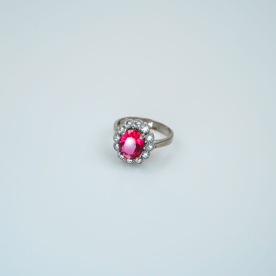 Oval Kırmızı Zirkon Taşlı, Klasik Halo Kadın Gümüş Yüzük