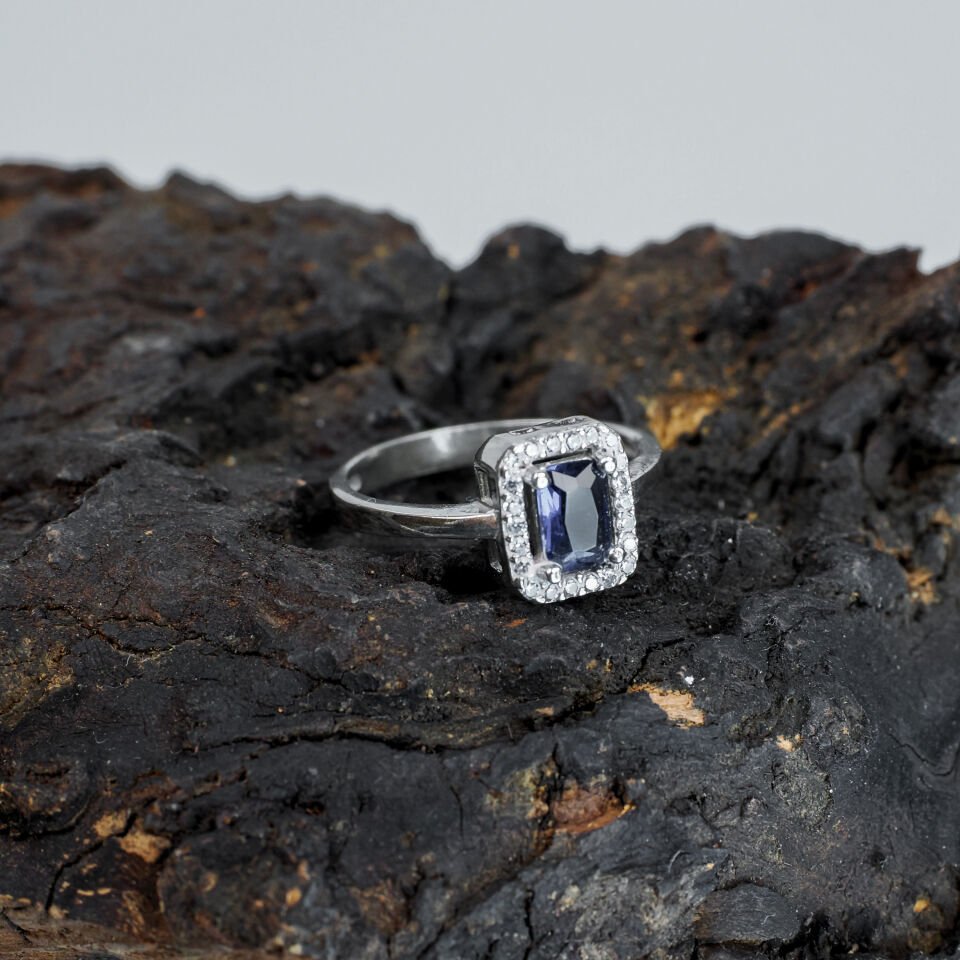 Safir Renk 925 Ayar Baget Gümüş Yüzük