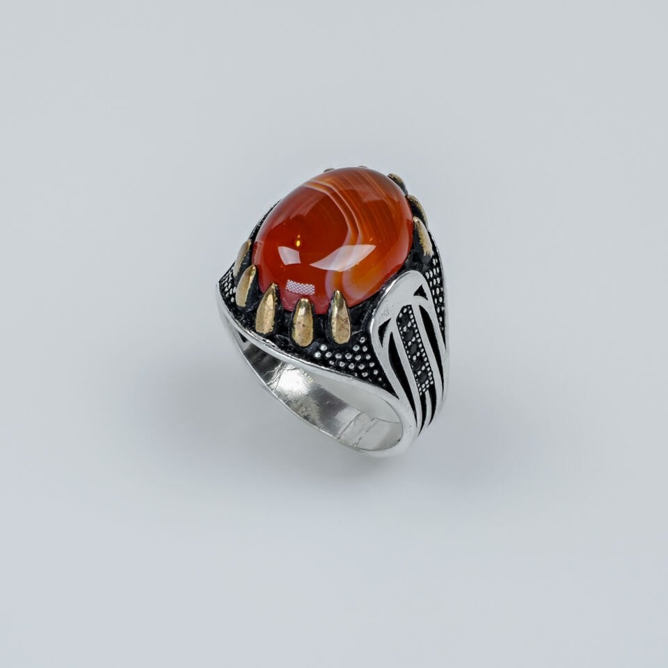 Pençe Tasarımlı Hareli Akik Taşlı Gümüş Erkek Yüzük