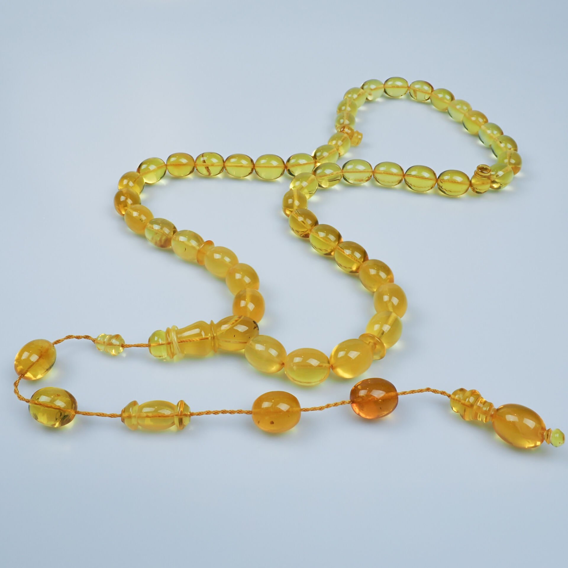 Damla Kehribar Beyzi Kesim Koleksiyon Tesbih