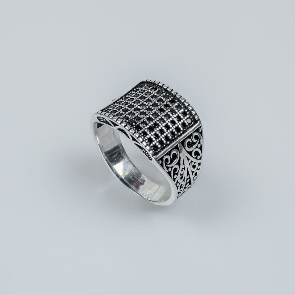 Siyah Mikro Taşlı Kare Model Gümüş Erkek Yüzük