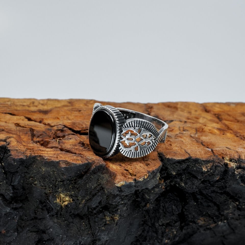 Siyah Orkinoks Taşlı 925 Ayar Gümüş Yüzük